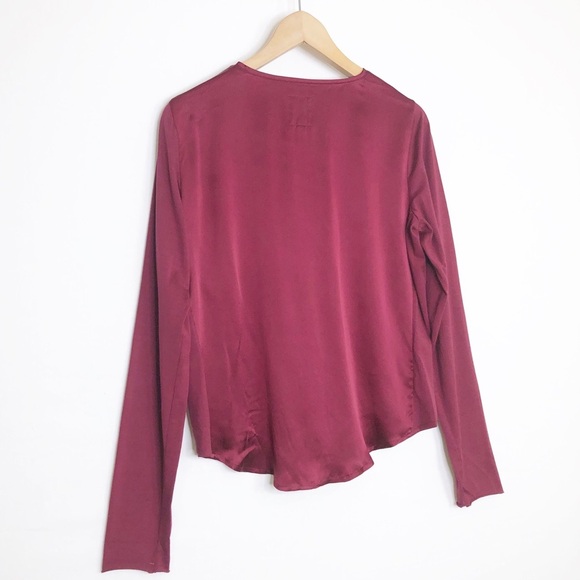G.O. Silk go, zippy, redux Burgundy top - Picture 6 of 10
